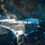 Aventura en la montaña: descubriendo la historia de Yerba Loca